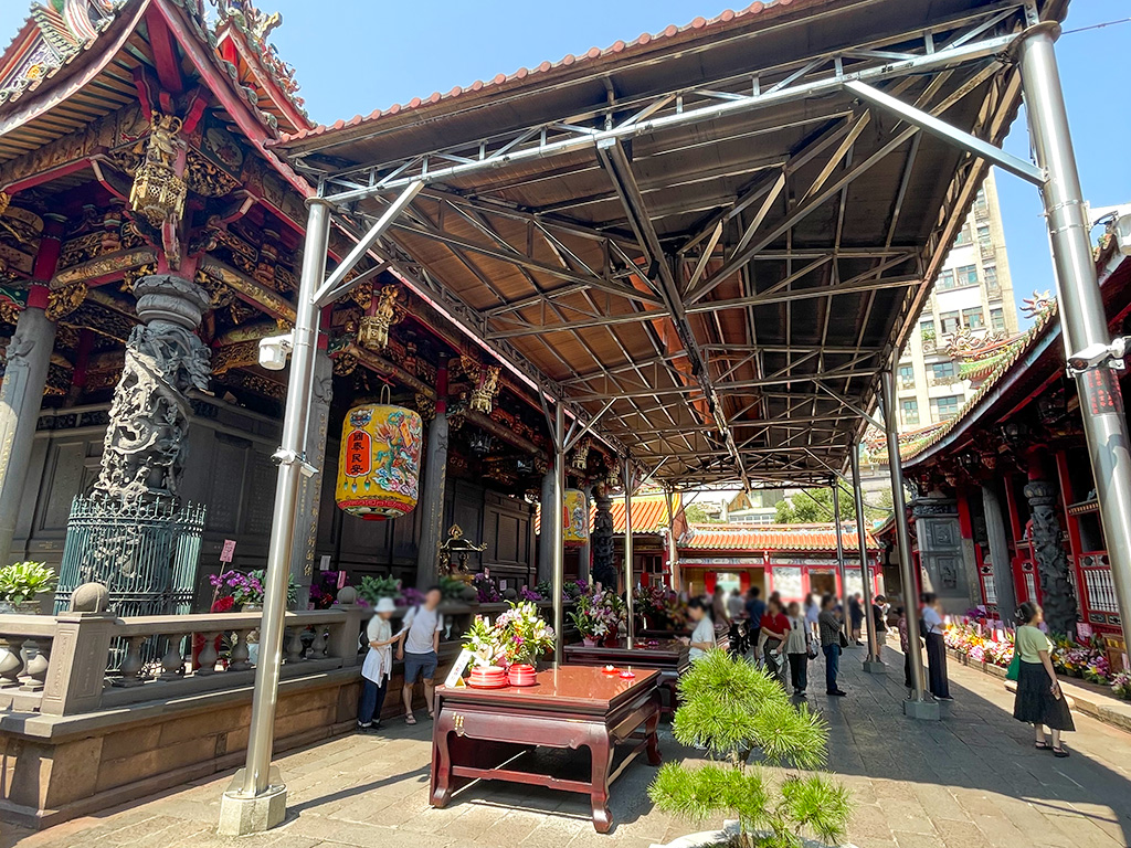 台湾・龍山寺